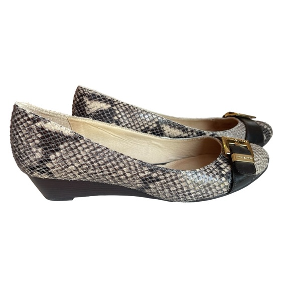 Michael Kors Snake Skin Wedges Women US size 7.5 - Picture 2 of 6